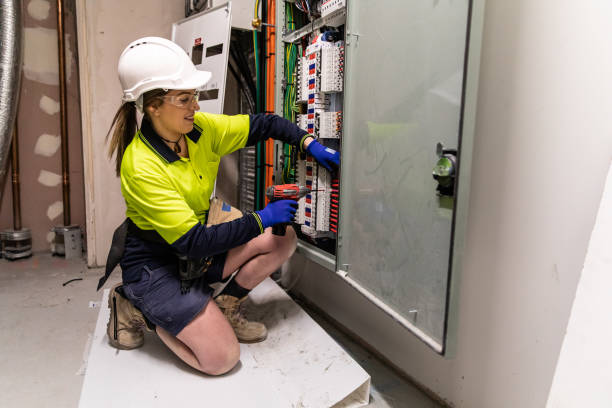 Best Affordable Emergency Electrician  in Skyline Acres, OH